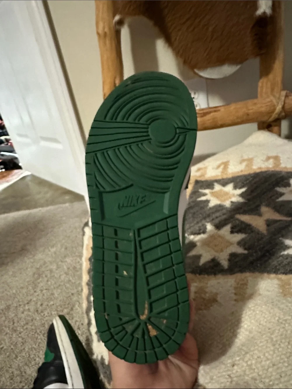 Jordan 1 Mid Green Toe